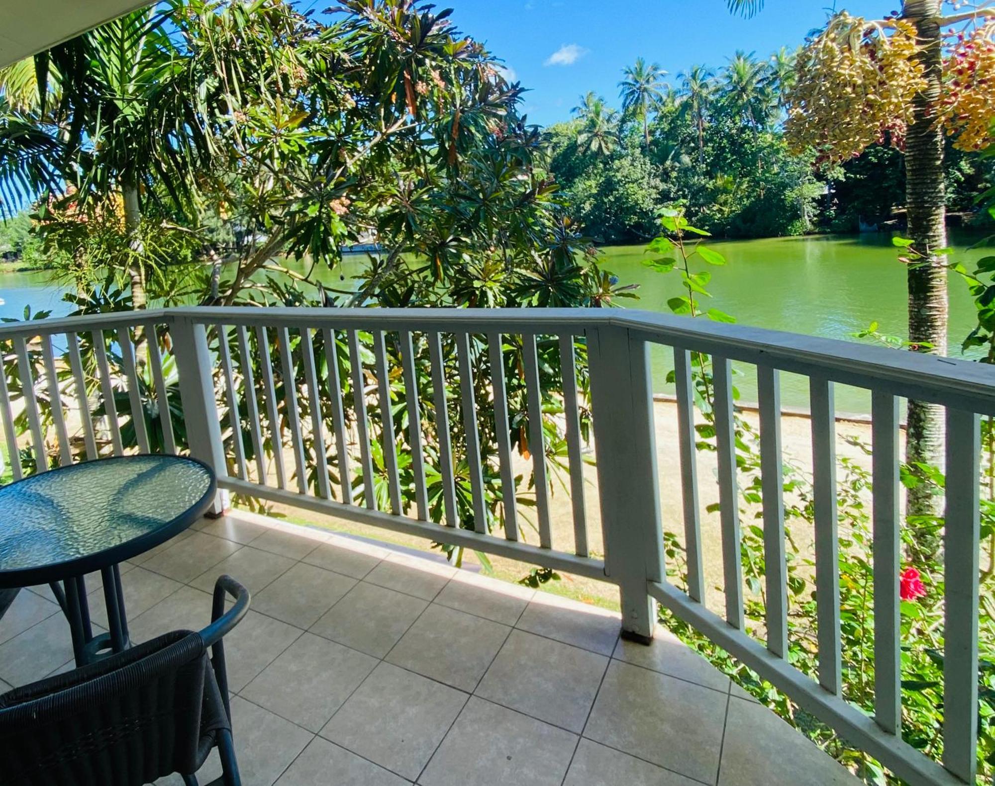 Tropicana Lagoon Apartments Port Vila Bagian luar foto