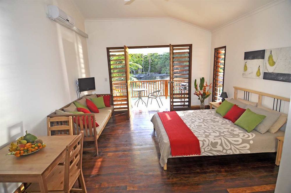 Tropicana Lagoon Apartments Port Vila Bagian luar foto